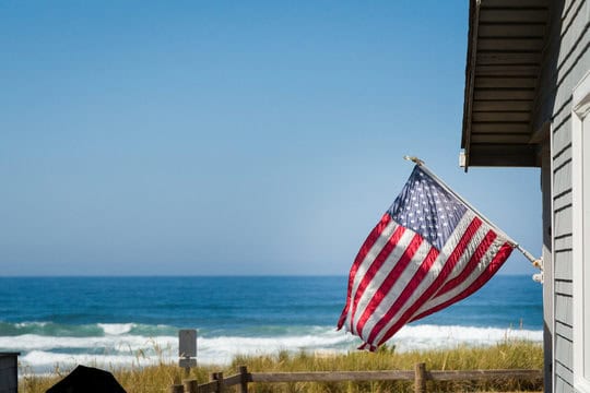 Carolina Beach North Carolina supports active and retired military and their families