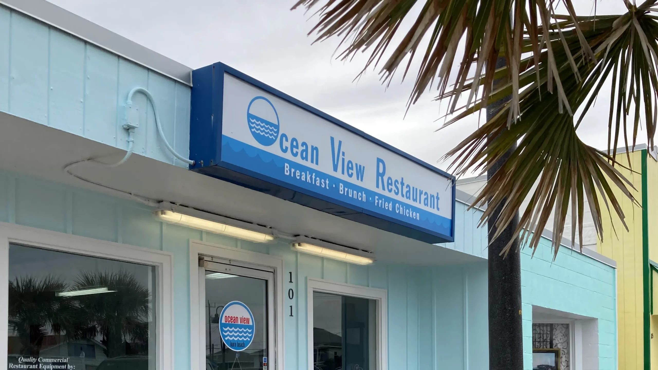 Ocean View Restaurant and Diner in Kure Beach North Carolina - Best place to stay in Carolina Beach North Carolina