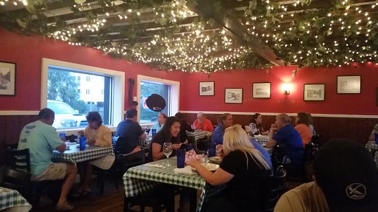 Uncle Vinny's Pizza and Italian Food Located in Carolina Beach, North Carolina